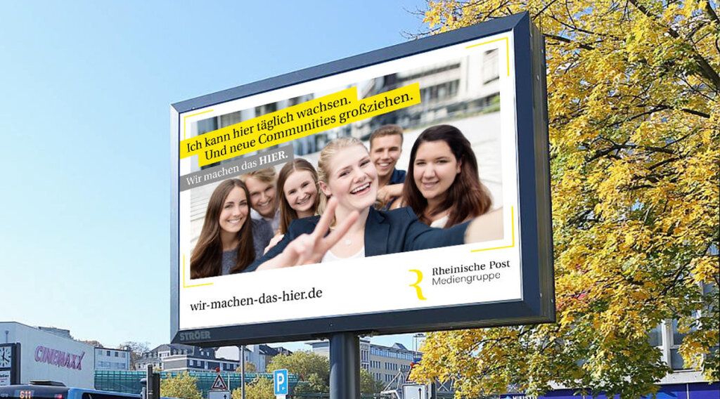 Kampagnen Plakat auf einer Werbefläche