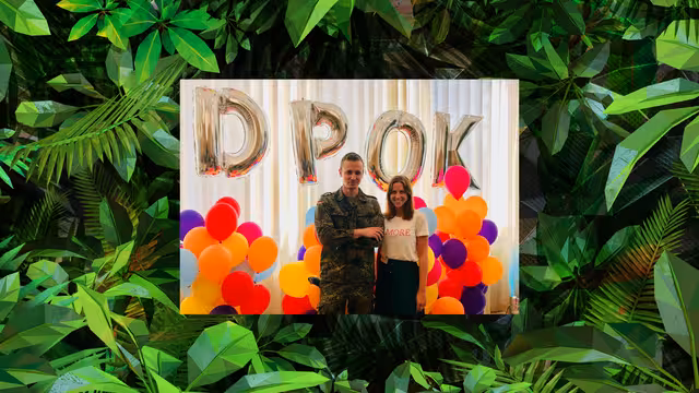 Castenow Mitarbeiterin und Mitarbeiter des BMVg bei der Preisverleihung