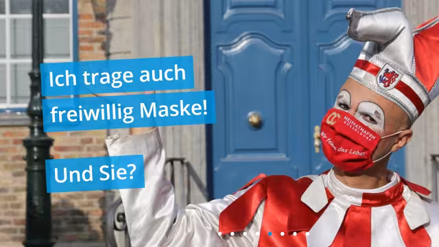 Düsseldorf Maske Karneval Hoppeditz