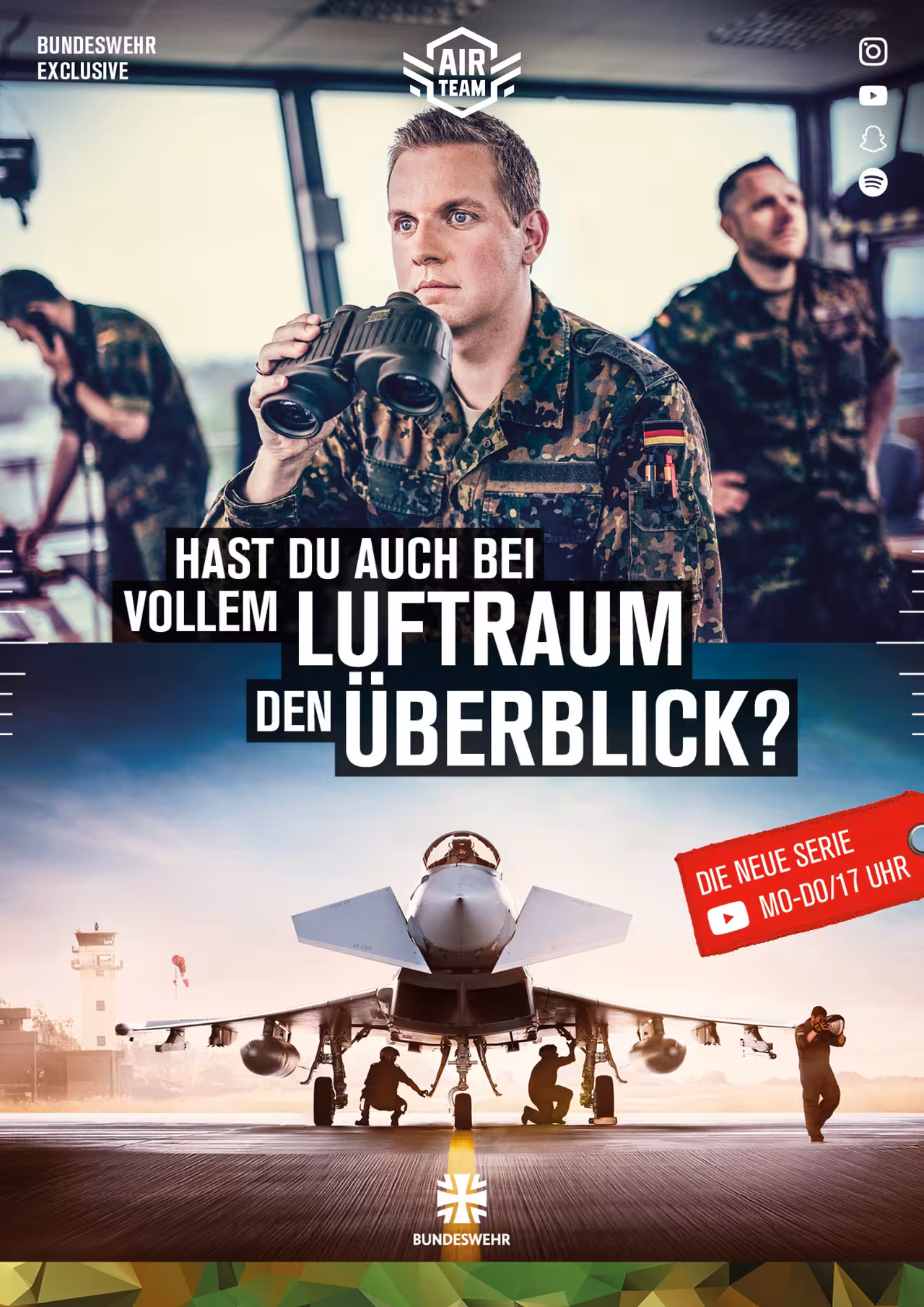 Ein zweigeteiltes Bild: oben Soldat mit Fernglas im Tower, unten ein Flugzeug auf der Landebahn unter dem zwei Personen arbeiten. In der Mitte der Text: Hast du auch bei vollem Luftraum den Überblick?