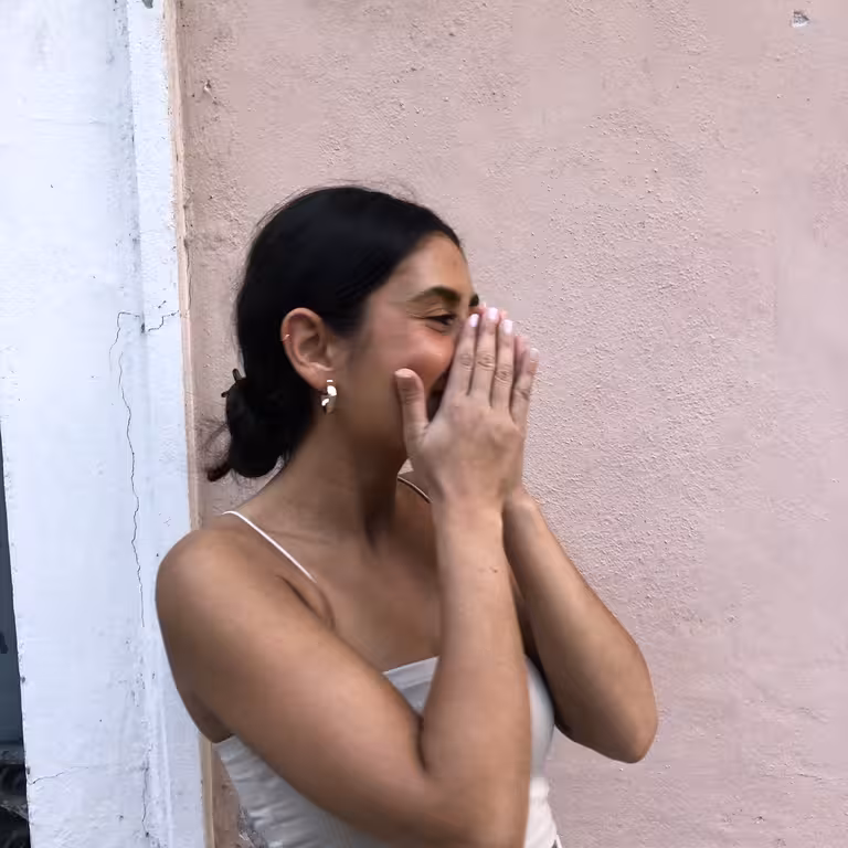 Pegah Feyzi Pour, Mitarbeiterin der Castenow GmbH in Düsseldorf.