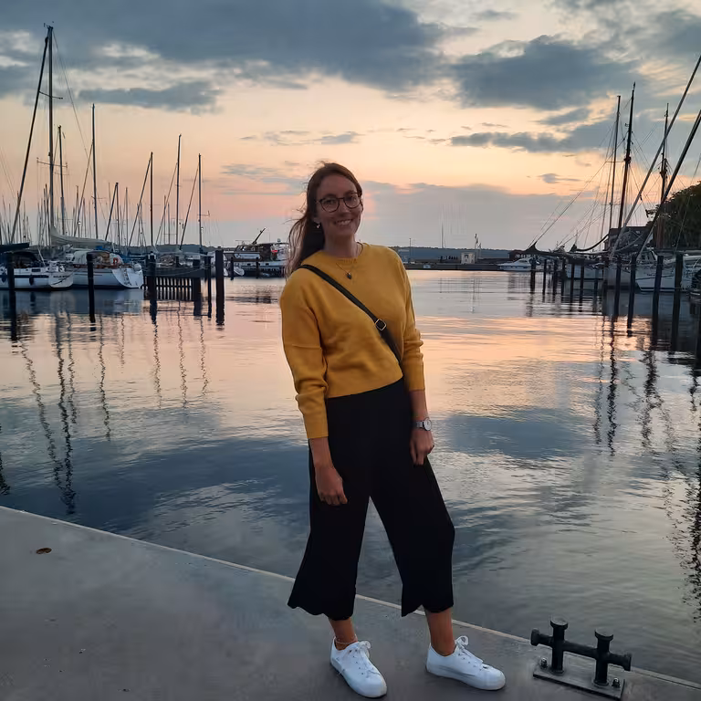 Rebecca Maier, Mitarbeiterin bei der Castenow GmbH, der Employer Branding Agentur in Düsseldorf